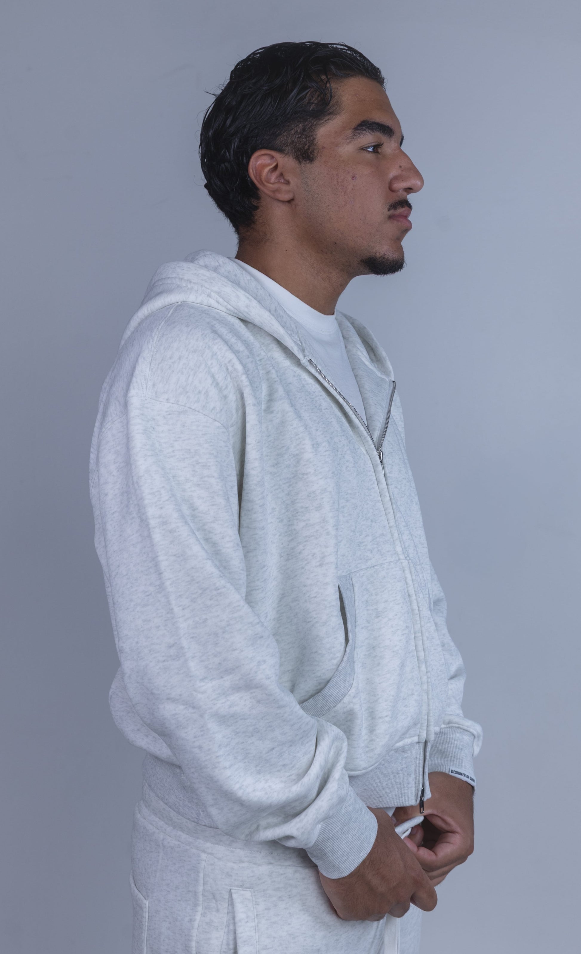 CLOUD GRAY ZIP-HOODIE