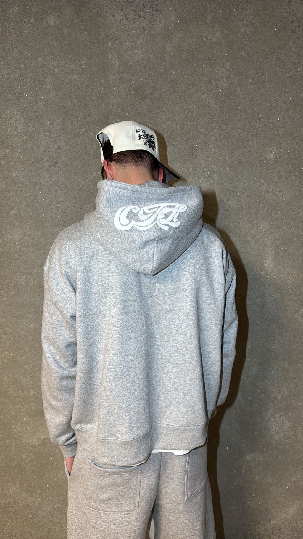 GRAY FLARED HOODIE