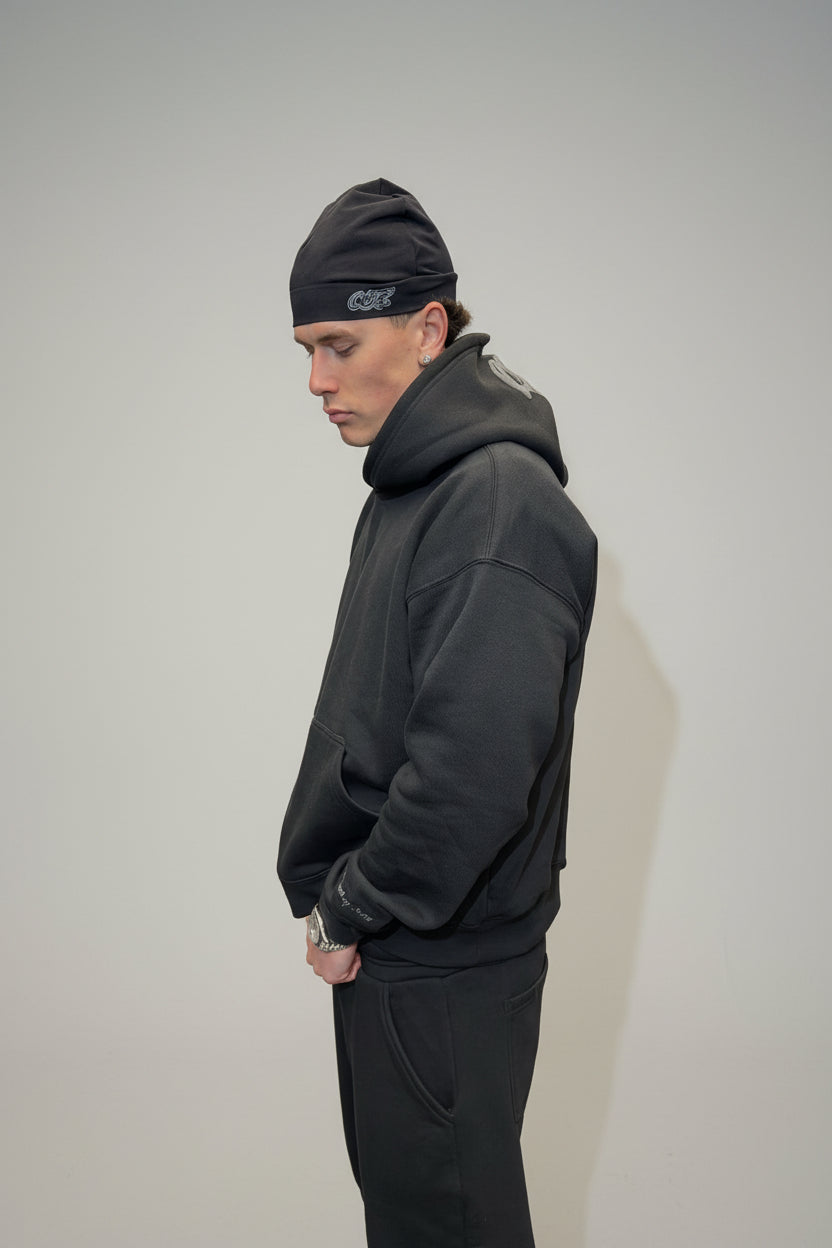 BLACK FLARED HOODIE