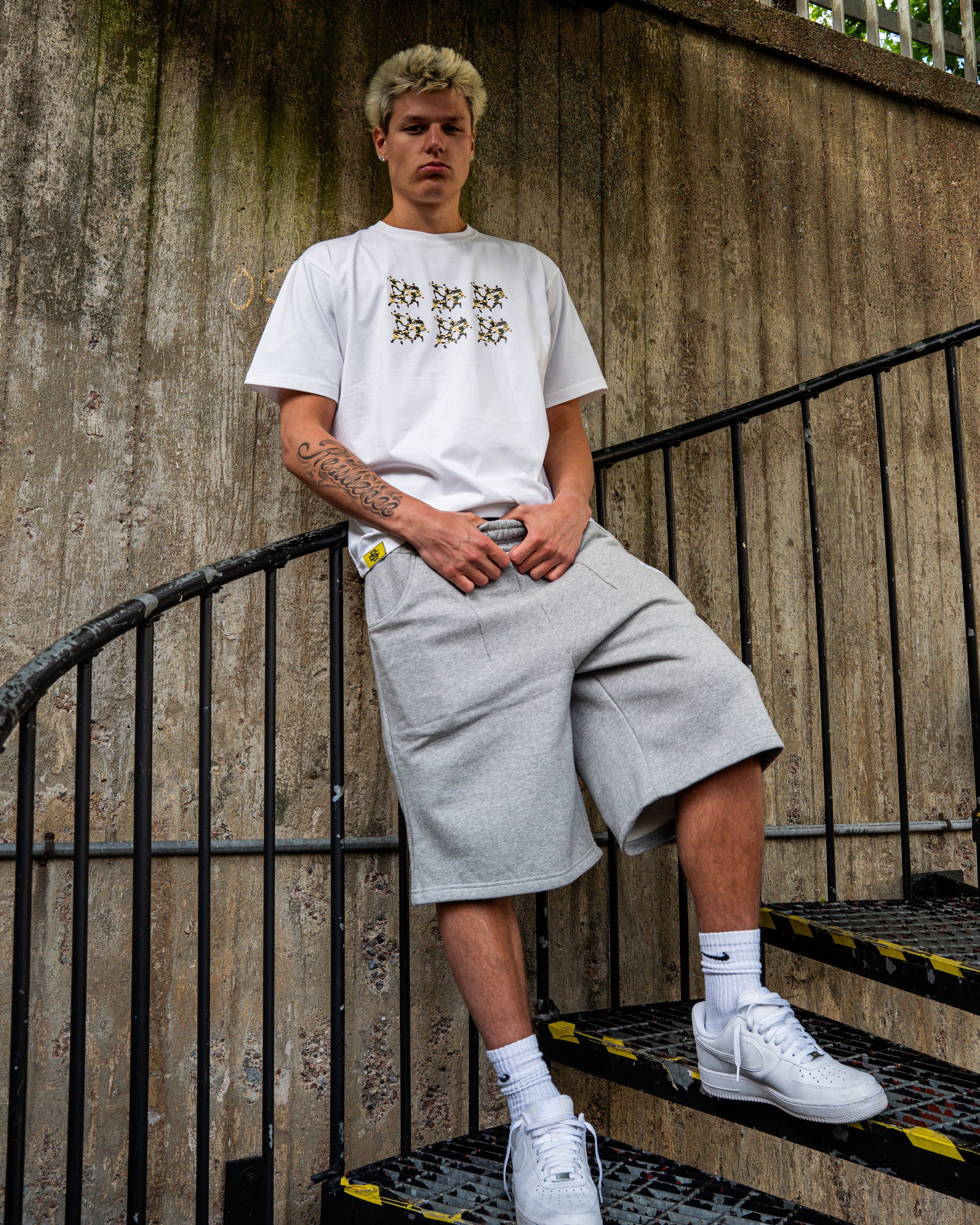 Motion Tee White