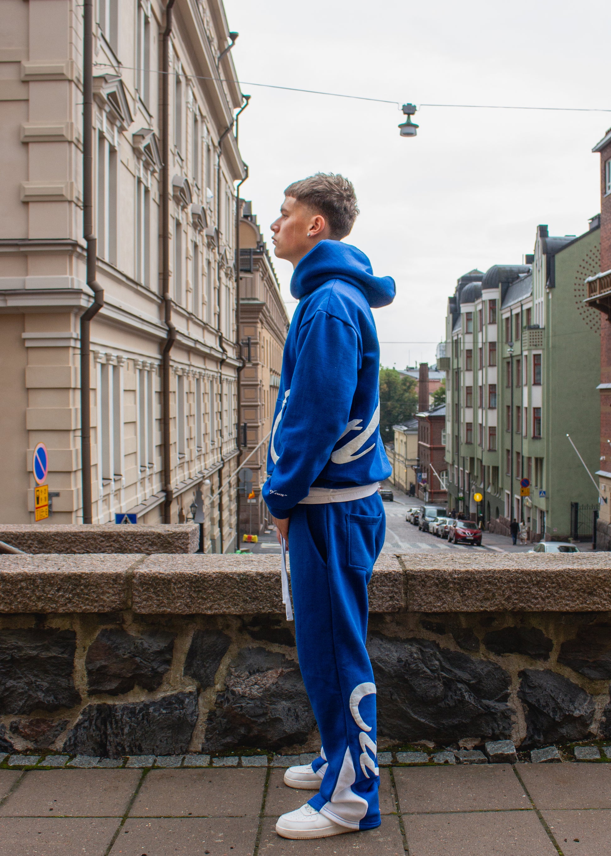 BLUE HOODIE