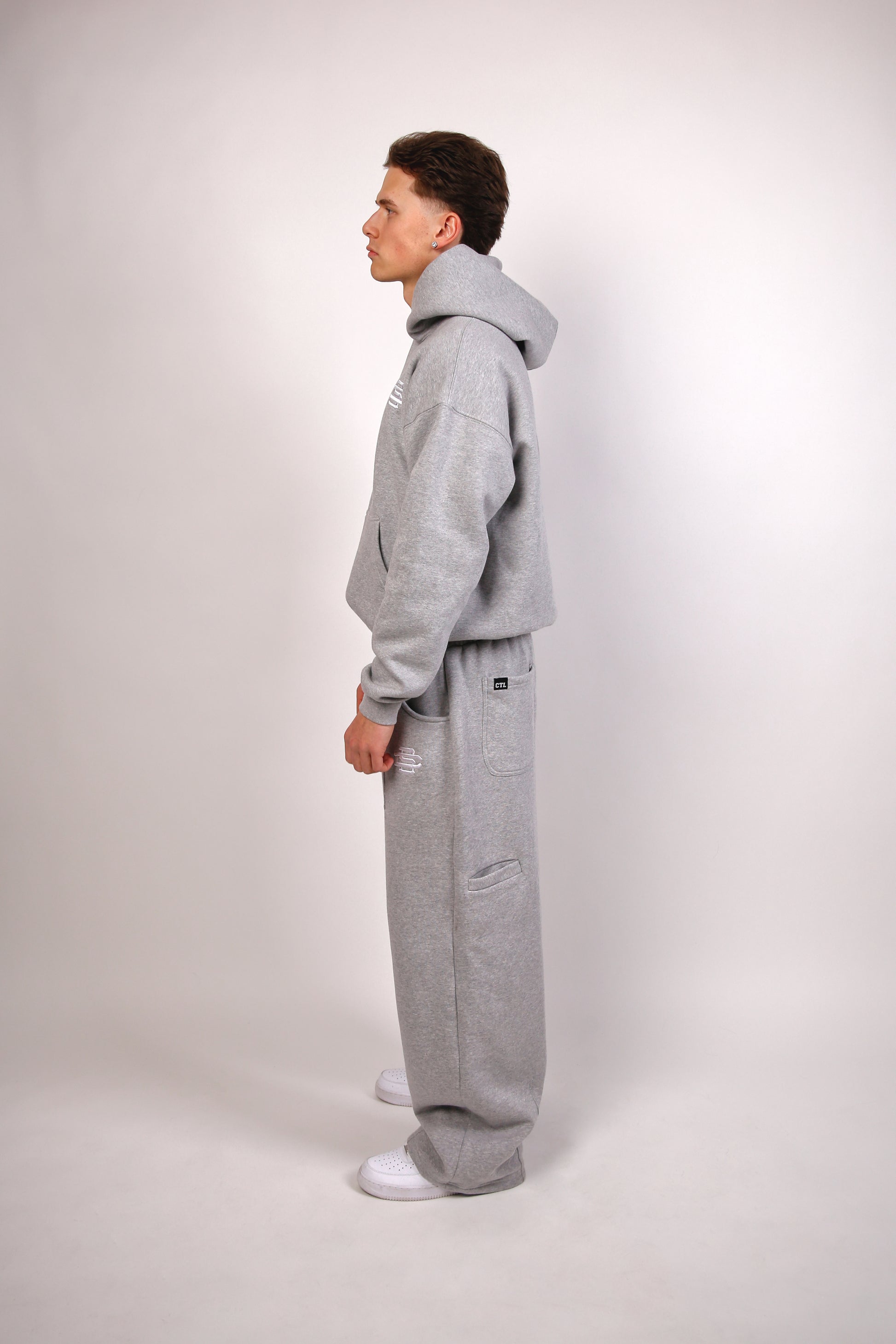 SOFT CORE GRAY JOGGERS